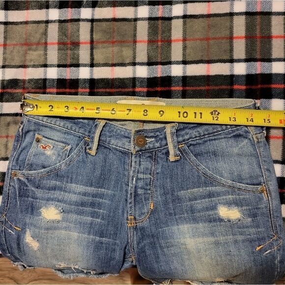 Hollister button Up Fly Distressed bermudas shorts Sz 24 - Picture 6 of 6